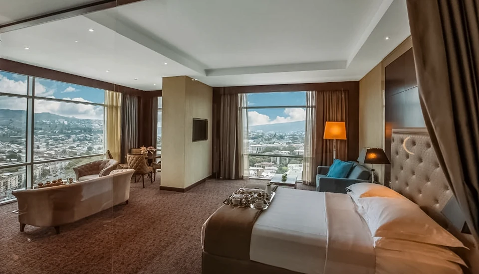 هتل بیلتمور تفلیس